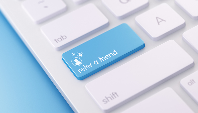 how to choose the right referral program